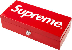 minimalistmatt:  supreme lock box 