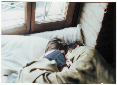 is-luv-alive:  winter… love.. :)
