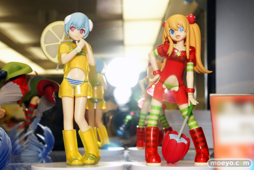 What are your favorite weird irreverent Evangelion figures? I love these ones (designed by the wonde