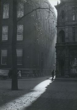 Liquidnight:  Dirk De Herder Amsterdam, Circa 1947 From Flashback: Leven Met Foto’s