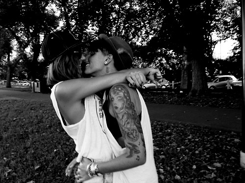 lovel-ylesbian:  ♡ 
