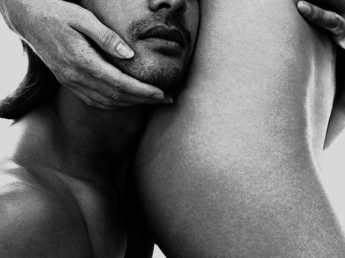 http://canbesexy.tumblr.com/post/14288658970