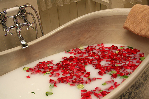 starras-writings:   The Bath He came behind her as she soaked silentlyHis hands traced