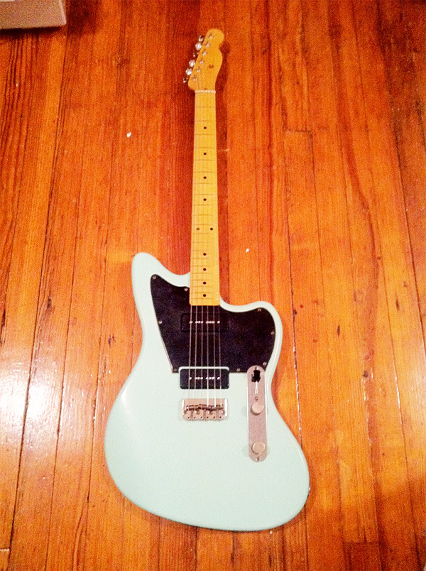 totally wired guitars — “Telemaster” with Vintage Vibe P