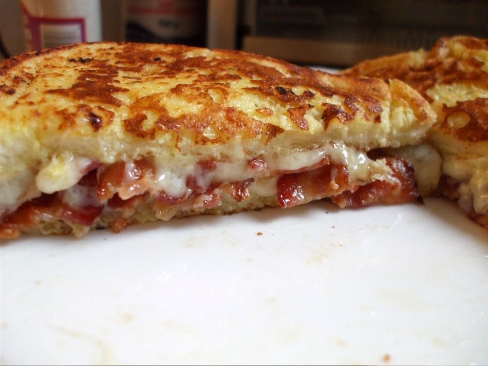 justthraash:  nigeah:   French Toast Grilled Cheese and Bacon Sandwich Get the recipe