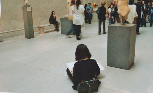 seaduction:  someone lovely looking lovely with a lovely bag and lovely hair drawing a lovely statue lovely (by it’s not me it’s you) 