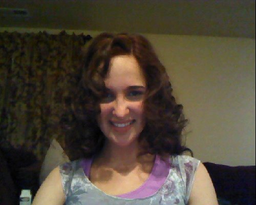 adropofsunlight:  crazay curls they remind me of your perm tess :) (imissyou) big