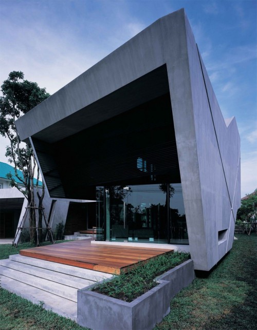 designismymuse:  thearchtivist:Bunker House by VaSLab Architecture 