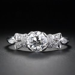 (via 1.20 Carat Diamond Vintage Engagement