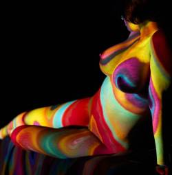 truckstopstruckstop:  Psychedelic nude. via