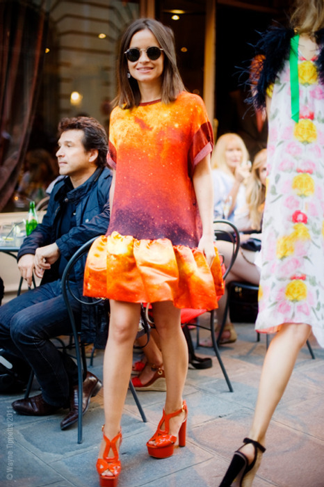 uurban:  b-a-mboo:  her shoes are to die for.  WOAHHZA..x 