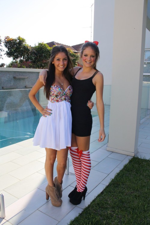 v-a-l-l-e-y-g-i-r-l:  Candy Girl and Santas Little Helper ♥ 