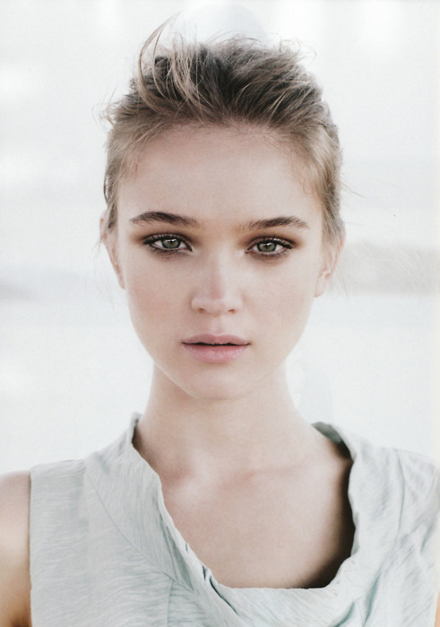 themodelscout:  Rosie Tupper