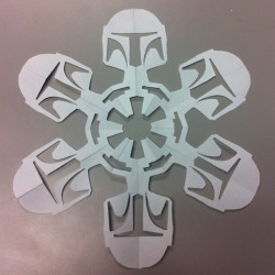 wanderbymistake:  DIY Star Wars Snowflakes (with printable PDF guides). 