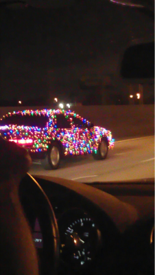 rileyisafox:  epic-humor:  imjustally: &ldquo;CHRISTMAS INTENSIFIES&rdquo;  They see me rollin. They humbug. 