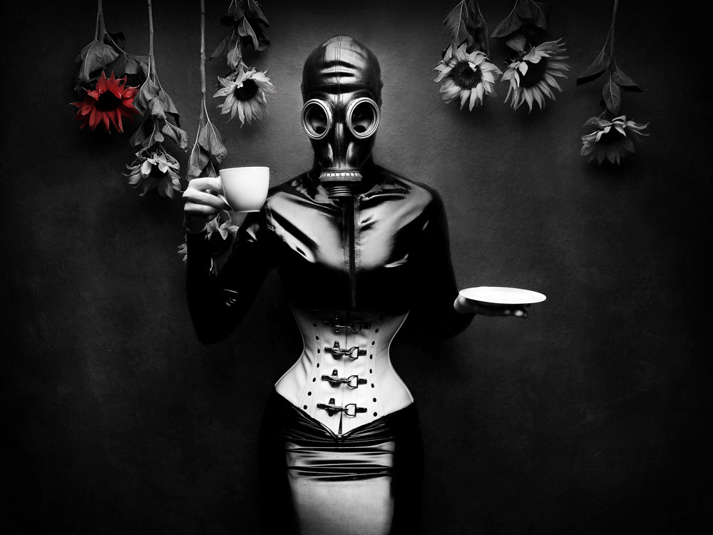 postnatalpissparty:  Silent Order 