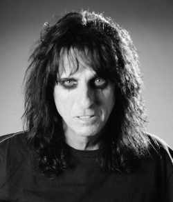 R-O-C-K-E-I-R-A:  Alice Cooper 