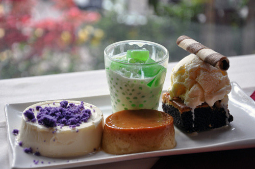 mochacafe:   via sodamndrunk   my sweet tooth…