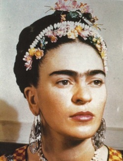 sh4rko:  Frida Kahlo 