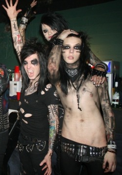 6unholy6coffin6:  Boys, please, my bed is up the stairs  can i marry this picture. preferably the part below andy&rsquo;s belly button.. i cant stop staring &lt;3