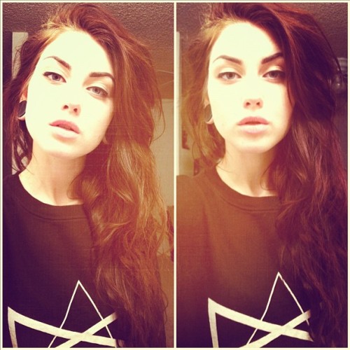 wtfselena.tumblr.com/post/14551053236/