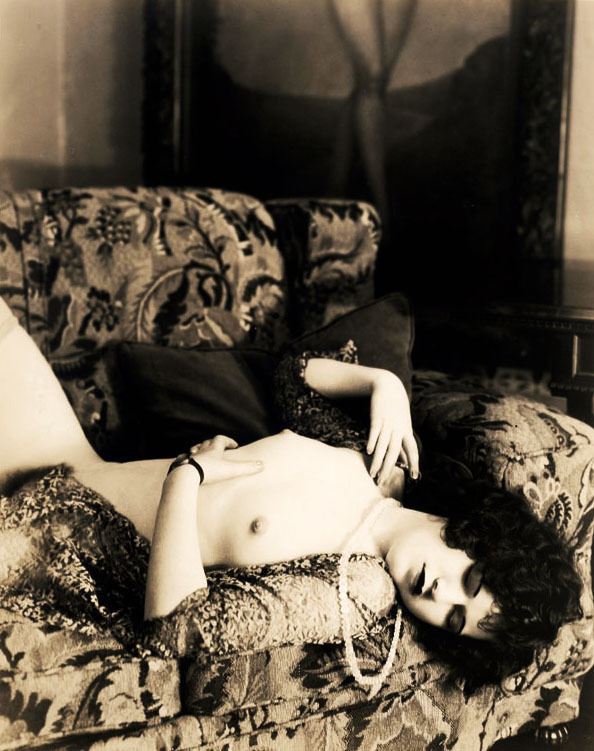 vintagiana:  Nude by Albert Arthur Allen, 1929. 