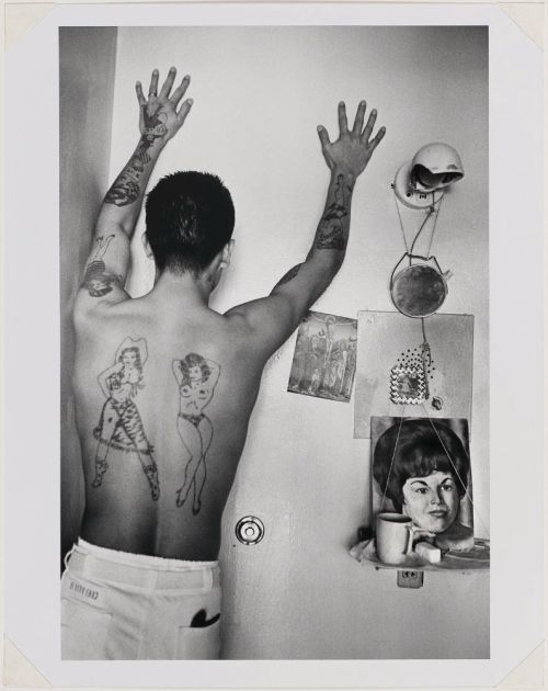 holdthisphoto:  Walls Prison, Texas, 1968 by Danny Lyon 