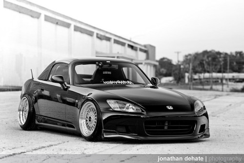 # slidin sidewayz bitches.