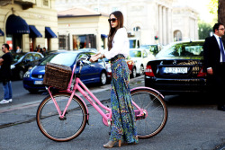 fashion-streetstyle:  Pink 