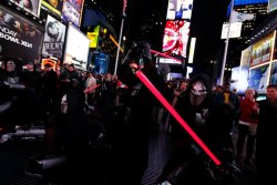 vaginal-erection:  Star Wars The Old Republic Lightsaber Freeze Mob in Times Square 