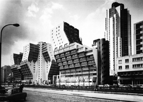 Orgues de Flandre designed by Martin S. Van Treeck; Paris, 1974-1980