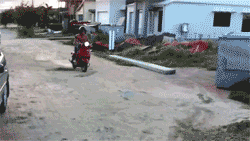 funny-pictures-uk:  Best fails of 2011 - Part 2 (Part 1 here) 