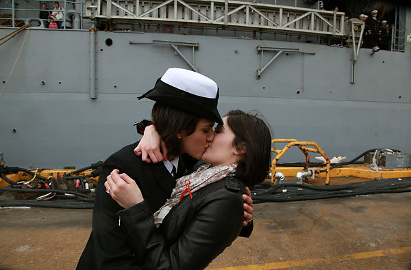 thedailywhat:  Historical Homecoming Kiss of the Day: For the first time in Navy