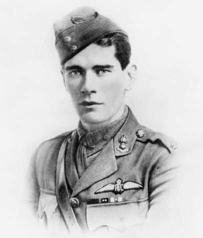 fuckyeahhistorycrushes: Edward Mannock, top-scoring British ace of WWI, VC, MC…. and really, 