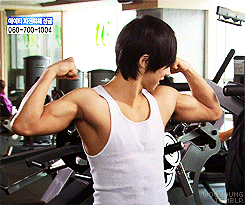 OMFG UR EXPOSED ANYWAY JUST TAKE IT ALL OFF ALREADY.  