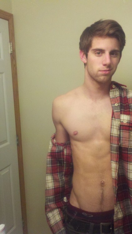 noneedforshirts:  A hot plaid mess… 