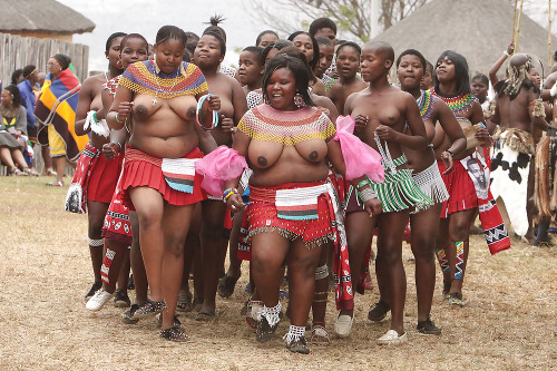 omgebonygirls:    