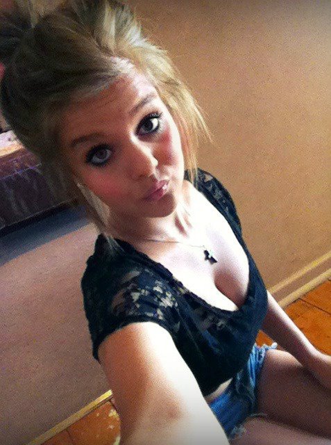 h-e-c-t-i-c:  MY BESTFRIEND. :)  