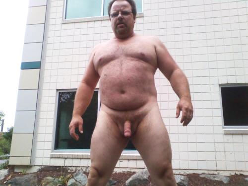 http://senioretgay2.tumblr.com/post/14618198329