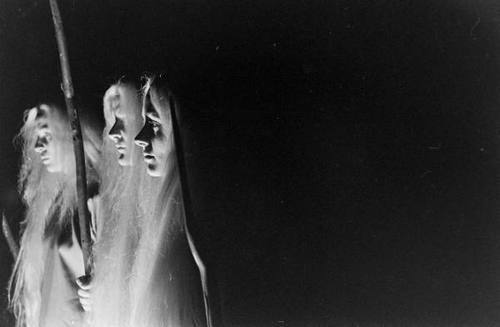grigiabot:    Orson Welles’ Macbeth  