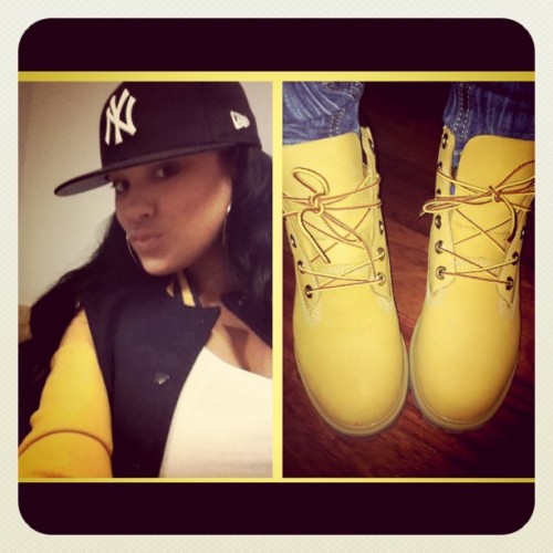 kisscheekzhere:  Fitted cap and some Timbo’s. - Fab 