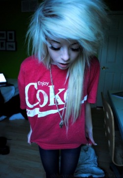 i wanna look like her please?