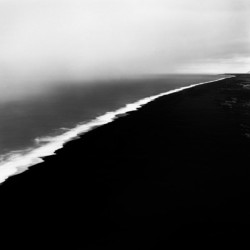 Black-And-White:  (Via Iceland Landscapes | Fubiz™) 