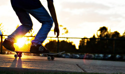 surfandsk8:  A partir do momento em que você pára de fazer o que gosta, você pára de viver. Por isso sou Skatista! 