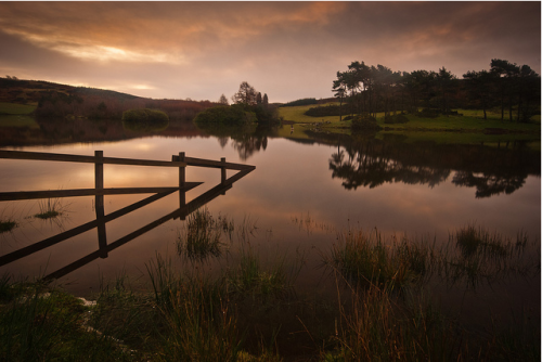 beautiful-scotland:Knapps Loch warmed up by alastair jackson -the big heelander