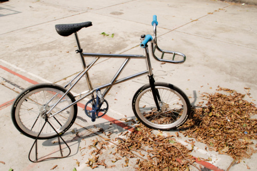 thesargodit: this my love bike ( july oh julie frame ). custom & handmade by “alphalab” / Indone