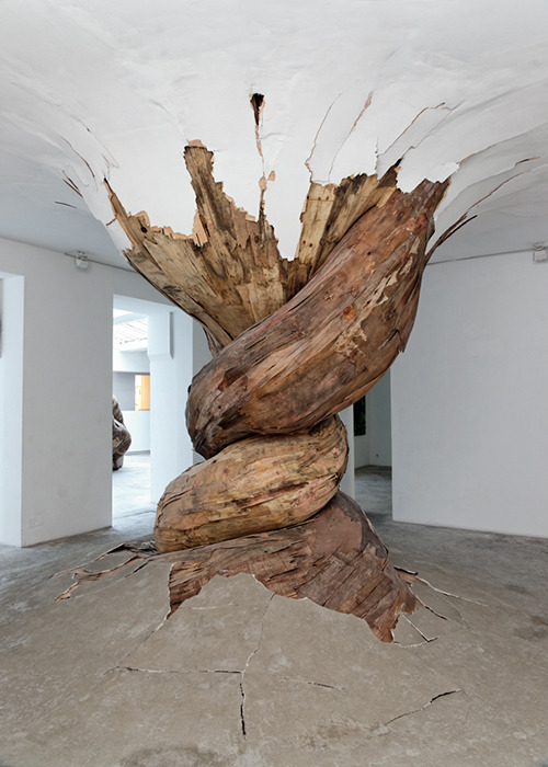 maltchique:  Henrique Oliveira: “Desnatureza” 