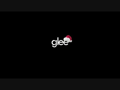 brittanacalzona:  marlak:  GLEECRACK V.9 (V.2, V.3, V.4, V.4.5, V.500, V.6, V.7, V.8) With a kinda’ new opening, yay! Happy holidays folks.  O..M..G.. .___________________. |  I LOVE THIS! 