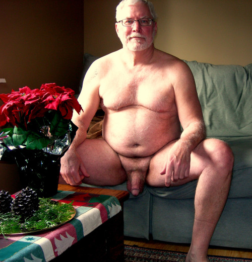 http://senioretgay2.tumblr.com/post/14677889480