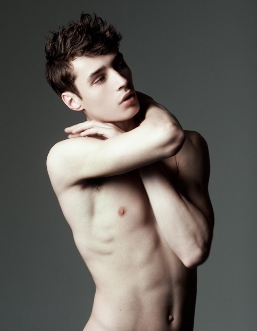  Adrian Sahores 